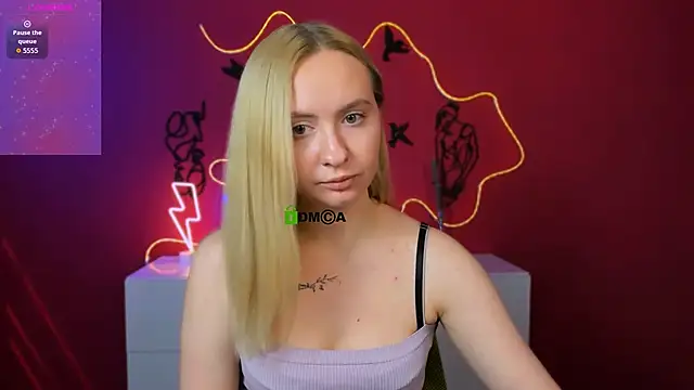 mila_glow1's Live XXX Chat