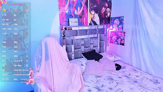 Alicee_34's Live XXX Chat