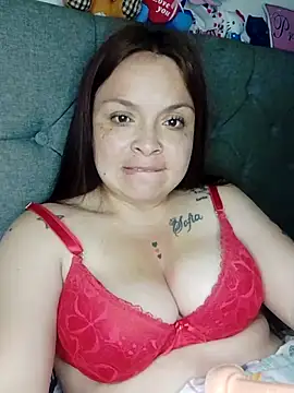Chat XXX en directo de Lina19_93