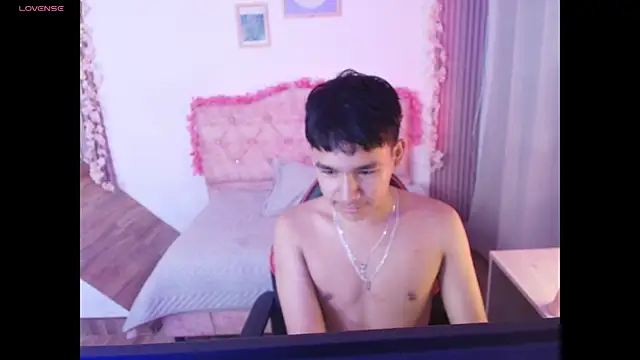 Webkamerová show noa_hot69