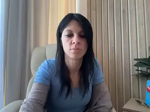 InjaAtHome's Live XXX Chat
