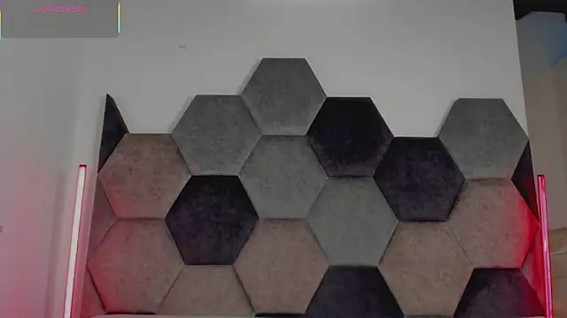 Latrellx7's Webcam Show