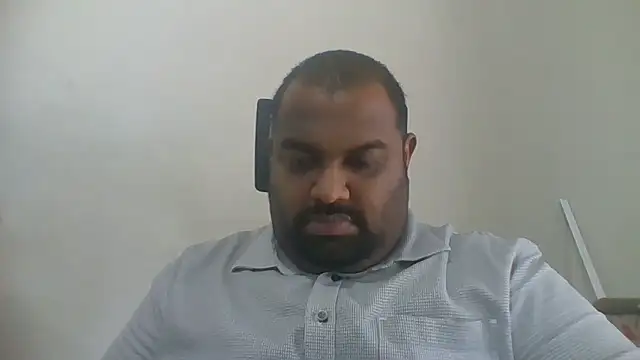 دردشة FatCockBoySL الجنسية المباشرة