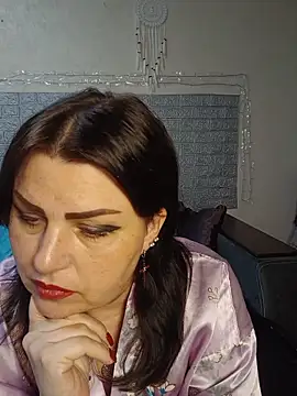 kataleya94: απευθείας συνομιλία ΧΧΧ
