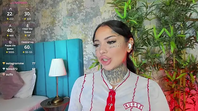 CreamyInkky_'s Live XXX Chat