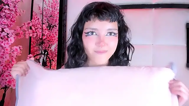 Kaitlynstone's Live Chat Room