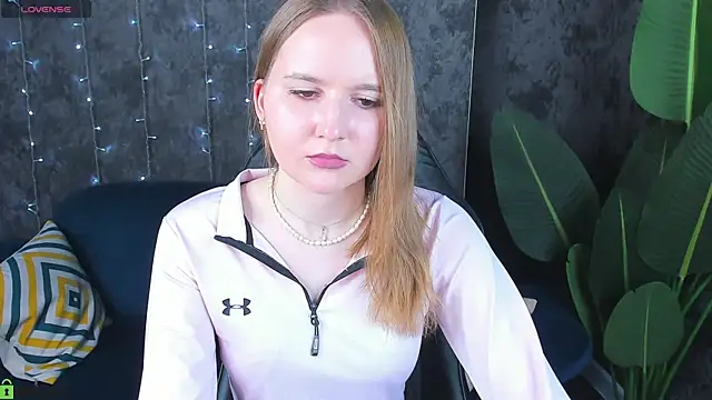 Sala de chat en directo de Emmaa_Kimm