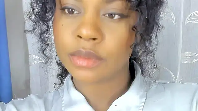 Chat +18 de alison-ker3 ao vivo
