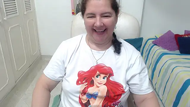 leonela_69 – Naživo XXX chat