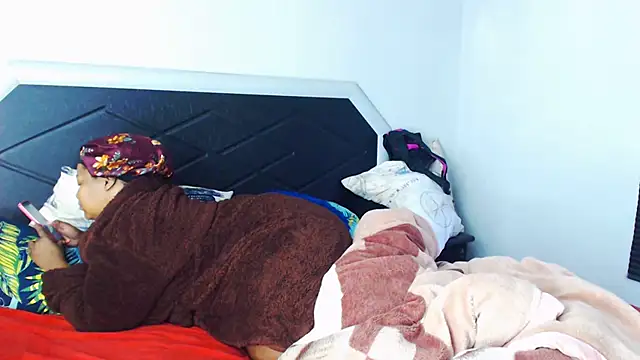 Bulkyyass' Live XXX Chat