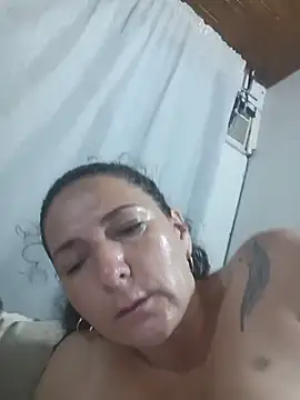 Maturealiciaray Adlı Modelin Canlı XXX Sohbeti