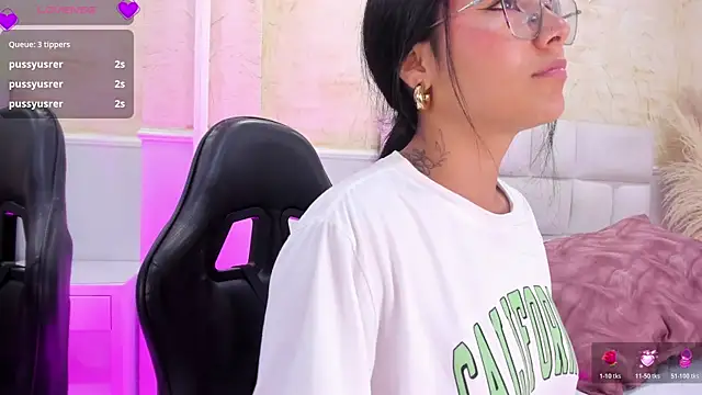 AnaiaClarck's Live XXX Chat