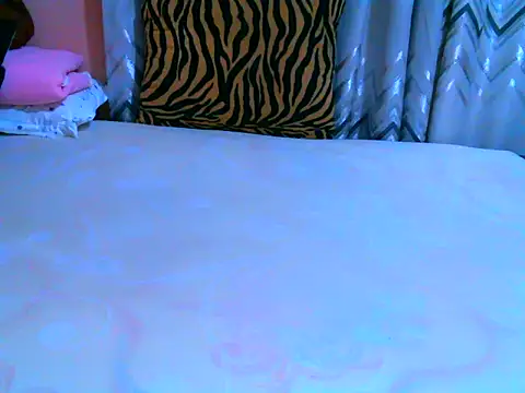 Pretty_kara Adlı Modelin Canlı XXX Sohbeti