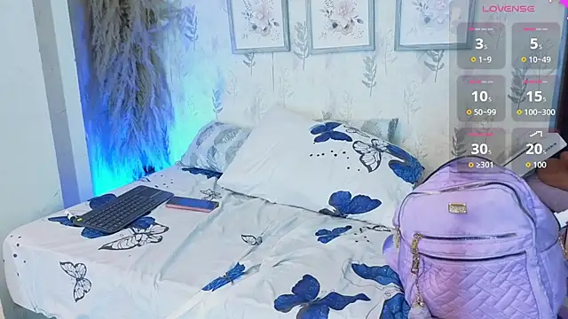 Isabella_cherry69: онлайн-чат