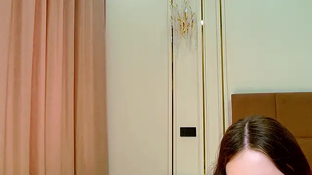 XXX chat uživo modela lalisabrown
