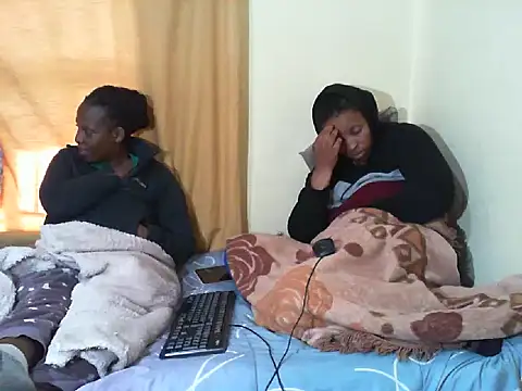 Caramel-Diva's Webcam Show