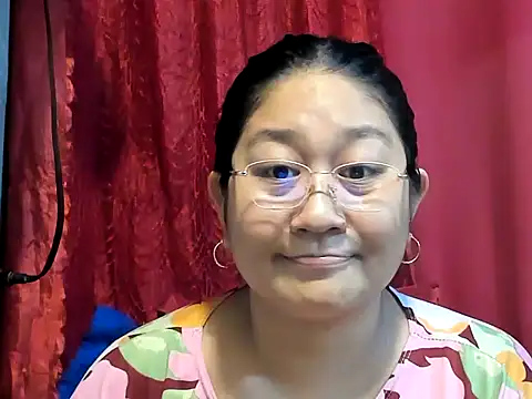 Czat XXX na żywo – CHUBBY_ANGEL09