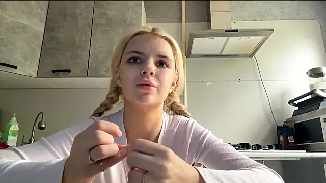 Britney_Calverhends 现场XXX聊天