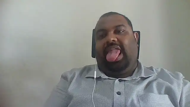FatCockBoySL Adlı Modelin Canlı Sohbet Odası