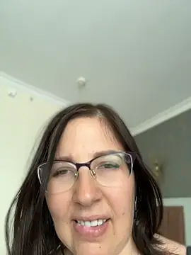 Chat +18 de B_Bonya_m ao vivo