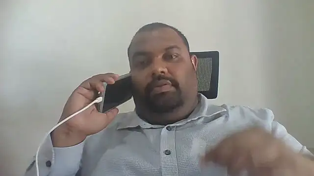 FatCockBoySL's Live XXX Chat