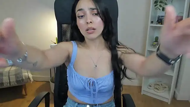 _BellaEvans_'s Live XXX Chat