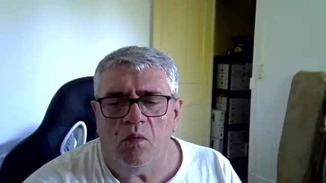 عرض كام Laurent_oldmen