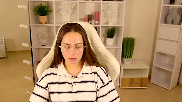 NadinnL's Live XXX Chat