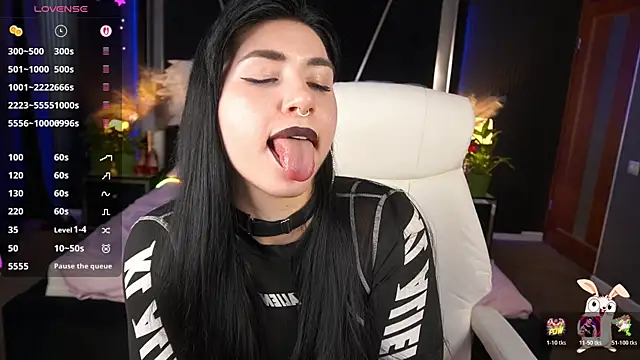Chat XXX en directo de EmilyCandyy