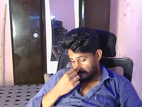 HotXKrish Pertunjukan Webcam