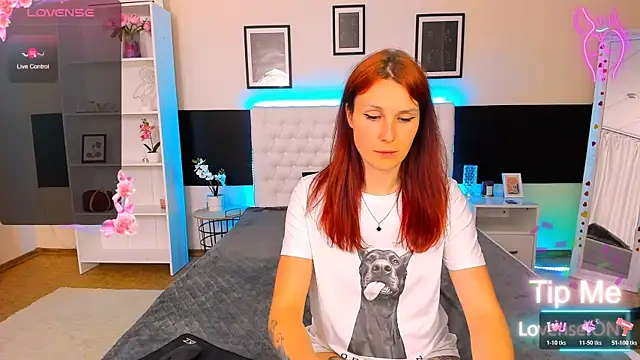 KiraNeeww – Live XXX-chat