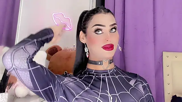 Онлайн чат XXX amal_baddell