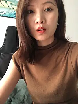 Mile-m webcam show