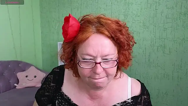 Fara_Flutte Adlı Modelin Canlı XXX Sohbeti