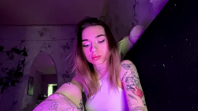 Show de sexyinkdragana na webcam
