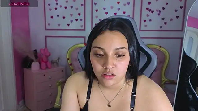 lia_harper_t live XXX chat