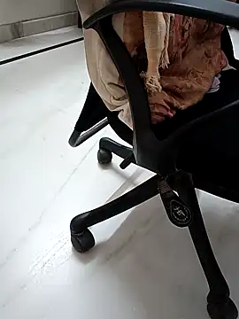 Czat XXX na żywo – angel_ridhi
