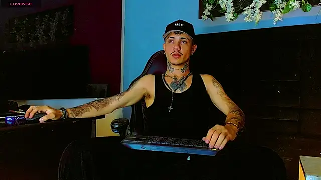 HannibalLester Webcam Show