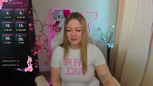 Pokazy przed kamerką – AmeliePeach