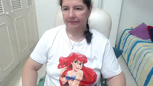 Chat +18 de leonela_69 ao vivo