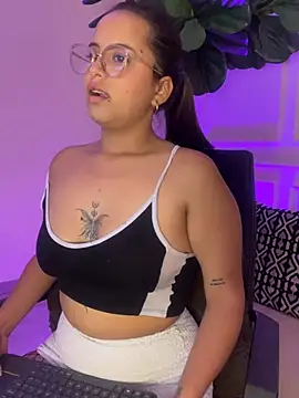MayaLee_'s Live XXX Chat