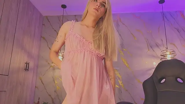 XXX chat uživo modela lanadoll20