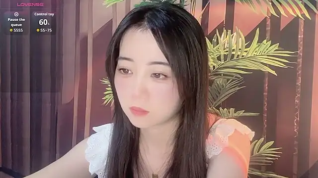 77-Vicky's Live XXX Chat