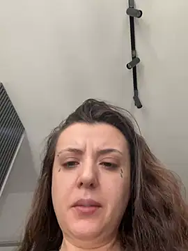bunnythetailor's Live XXX Chat