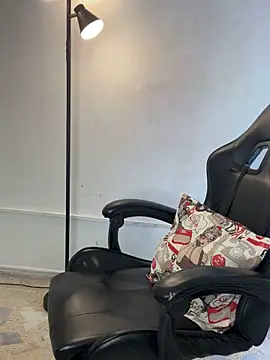 XXX chat uživo modela _Bella_7