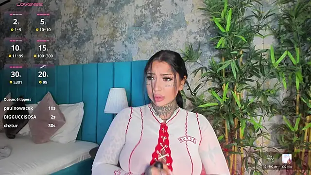 Czat XXX na żywo – CreamyInkky_