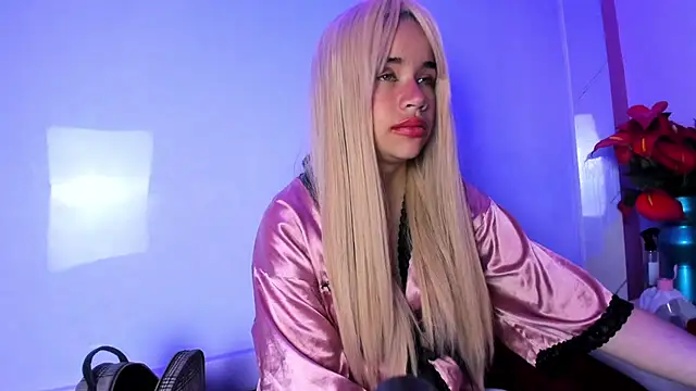 ivyqueen28 Chat XXX in diretta