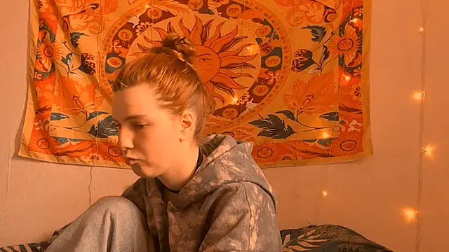 AliceCUNTach Chat XXX in diretta
