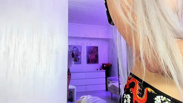 Chat XXX en directo de ArianaXO_