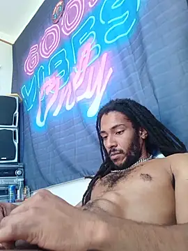 Mikaaa97 – Naživo XXX chat